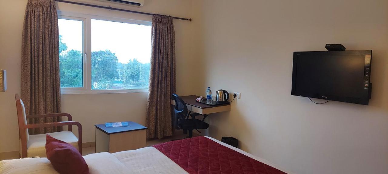 Srm Hotel Thoothukudi Eksteriør bilde