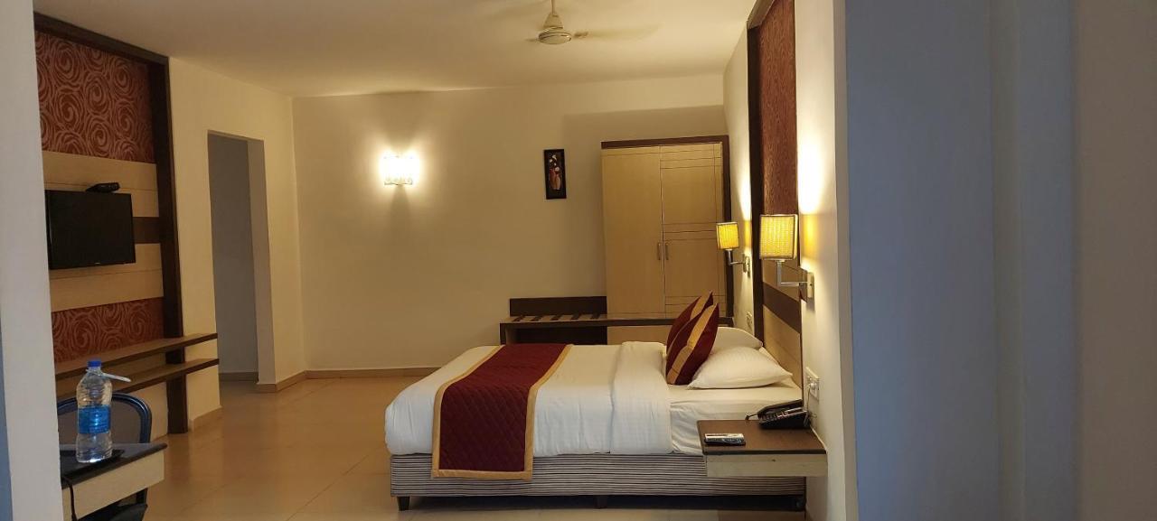 Srm Hotel Thoothukudi Eksteriør bilde