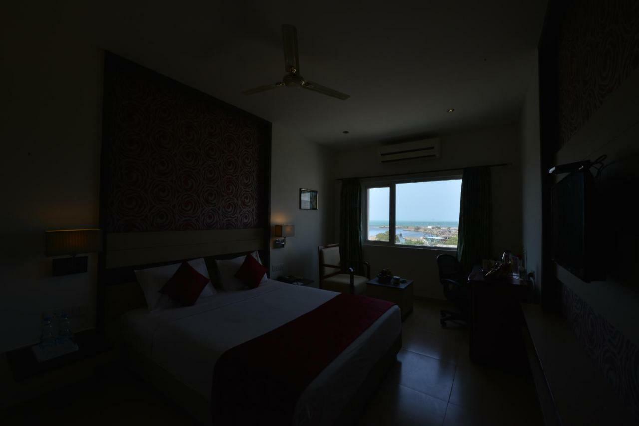 Srm Hotel Thoothukudi Eksteriør bilde
