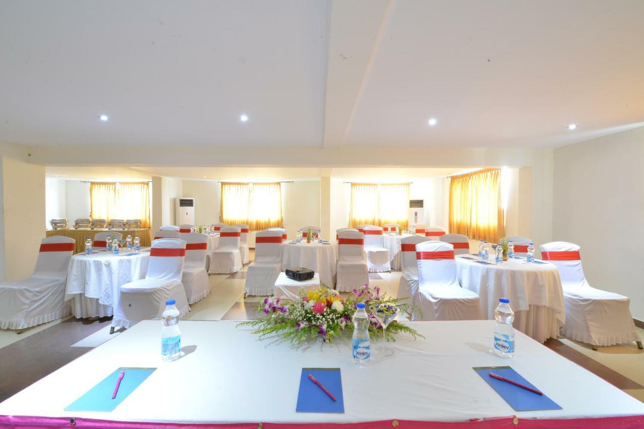 Srm Hotel Thoothukudi Eksteriør bilde